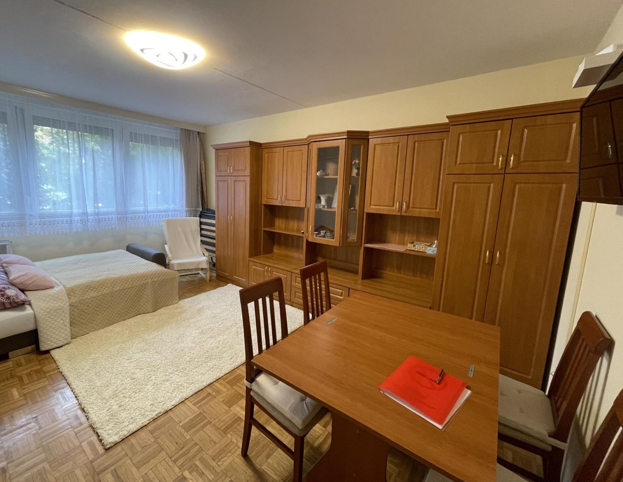 Gvadanyi Rezidencia Apartment Budapest Bagian luar foto